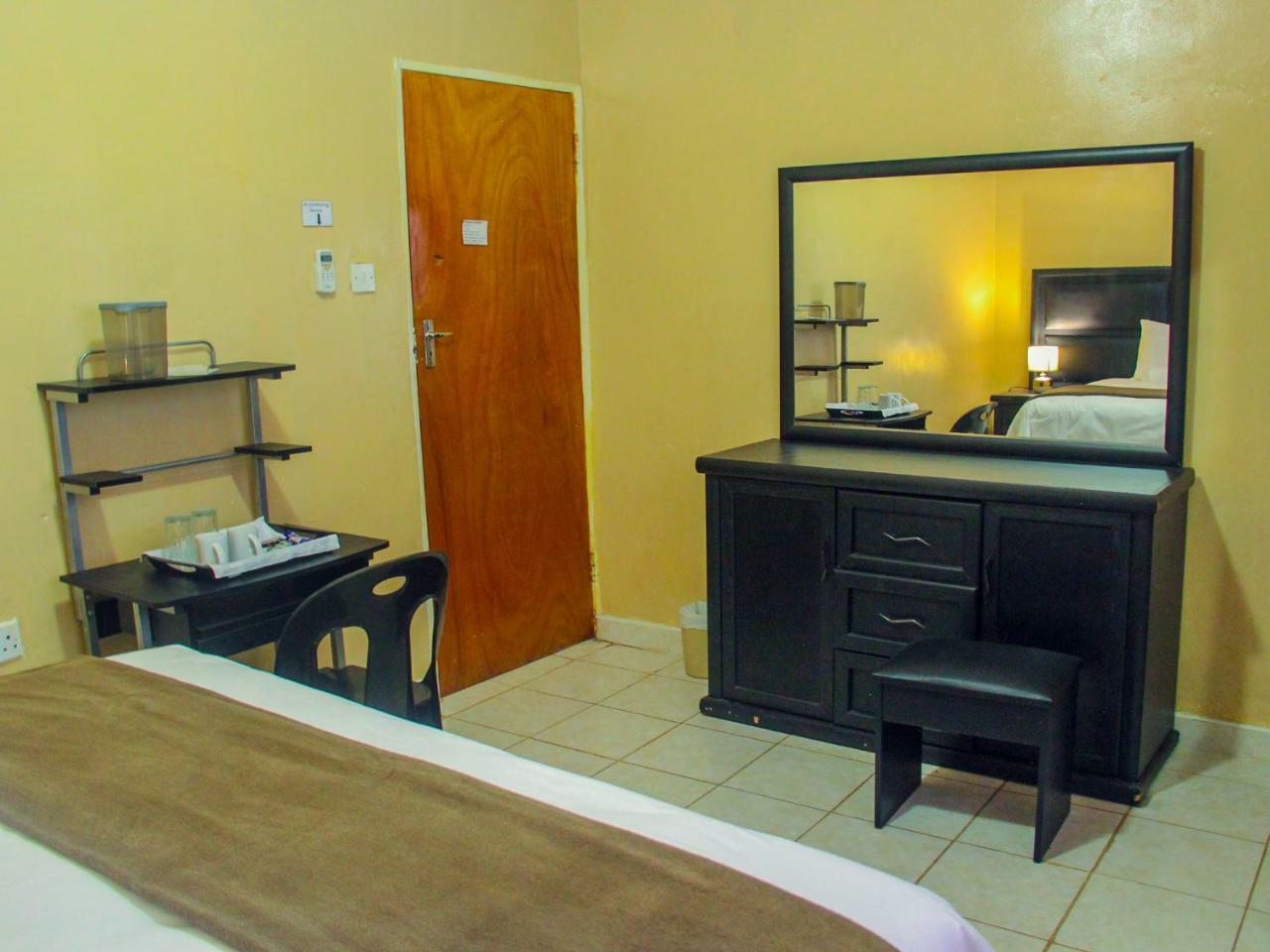 Bj&T Vacation Homes Касане Экстерьер фото